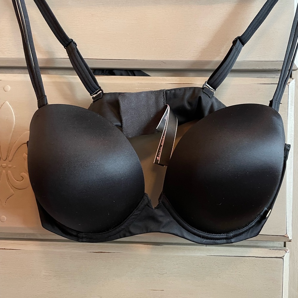 Victoria Secret Very Sexy Push-up strapless bra